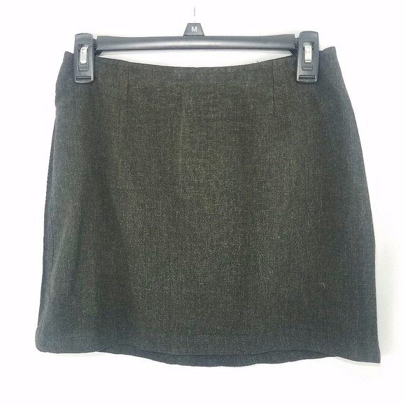 Old Navy Charcoal Black Mini Skirt 2 - Picture 1 of 4